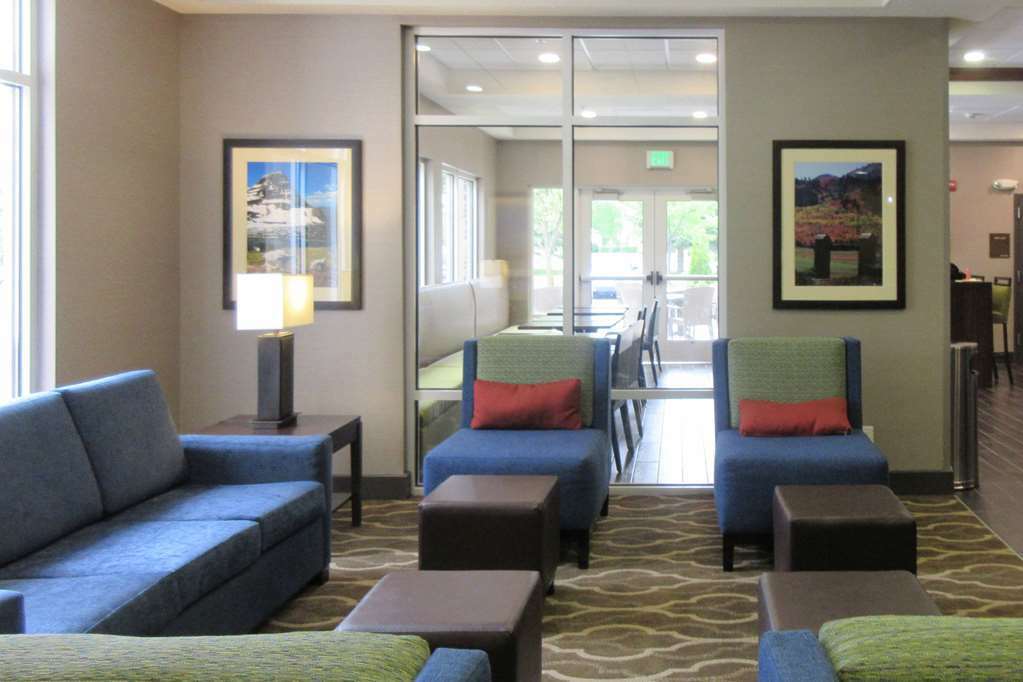 Comfort Inn & Suites Logan Near University Interior foto